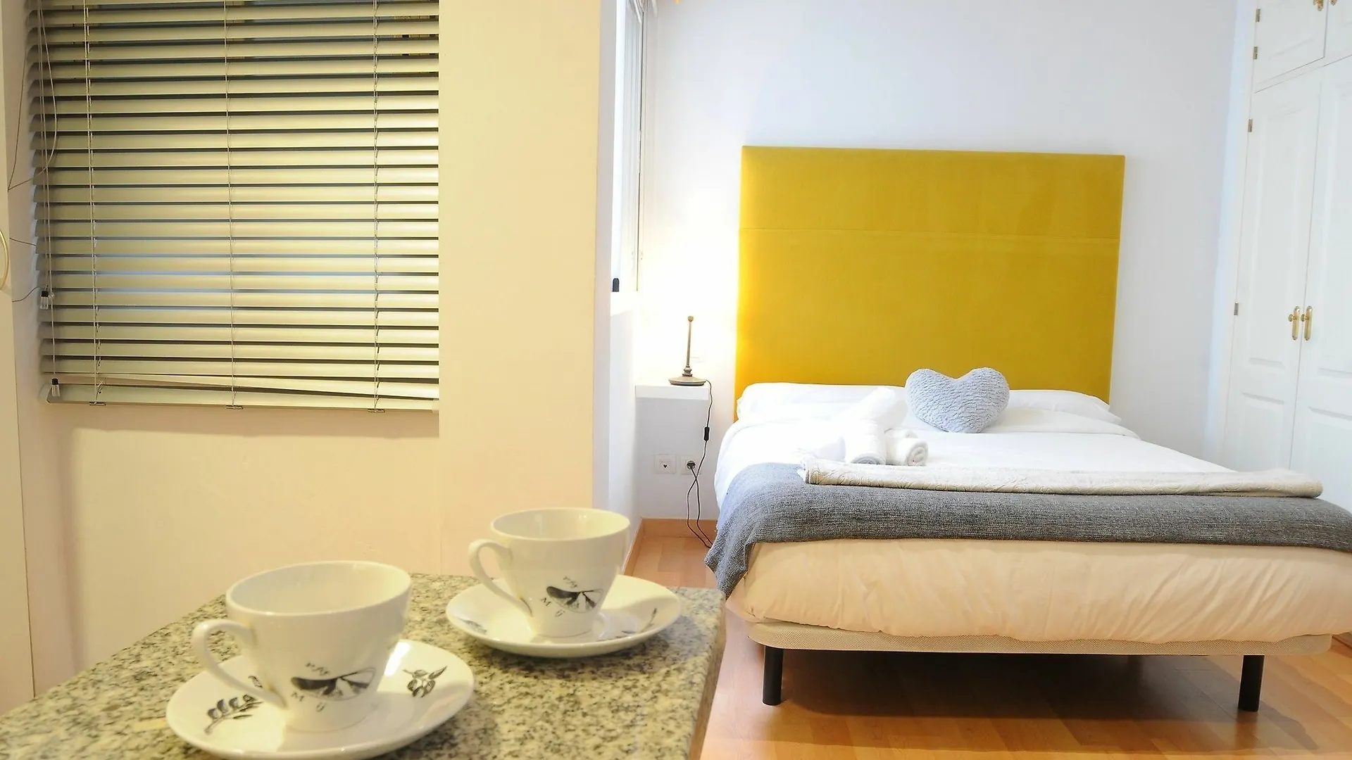 Plaza De Felix Saenz City Center Malaga Apartment